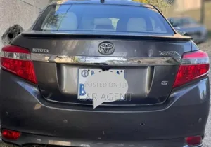 Toyota Yaris 2014 Gray