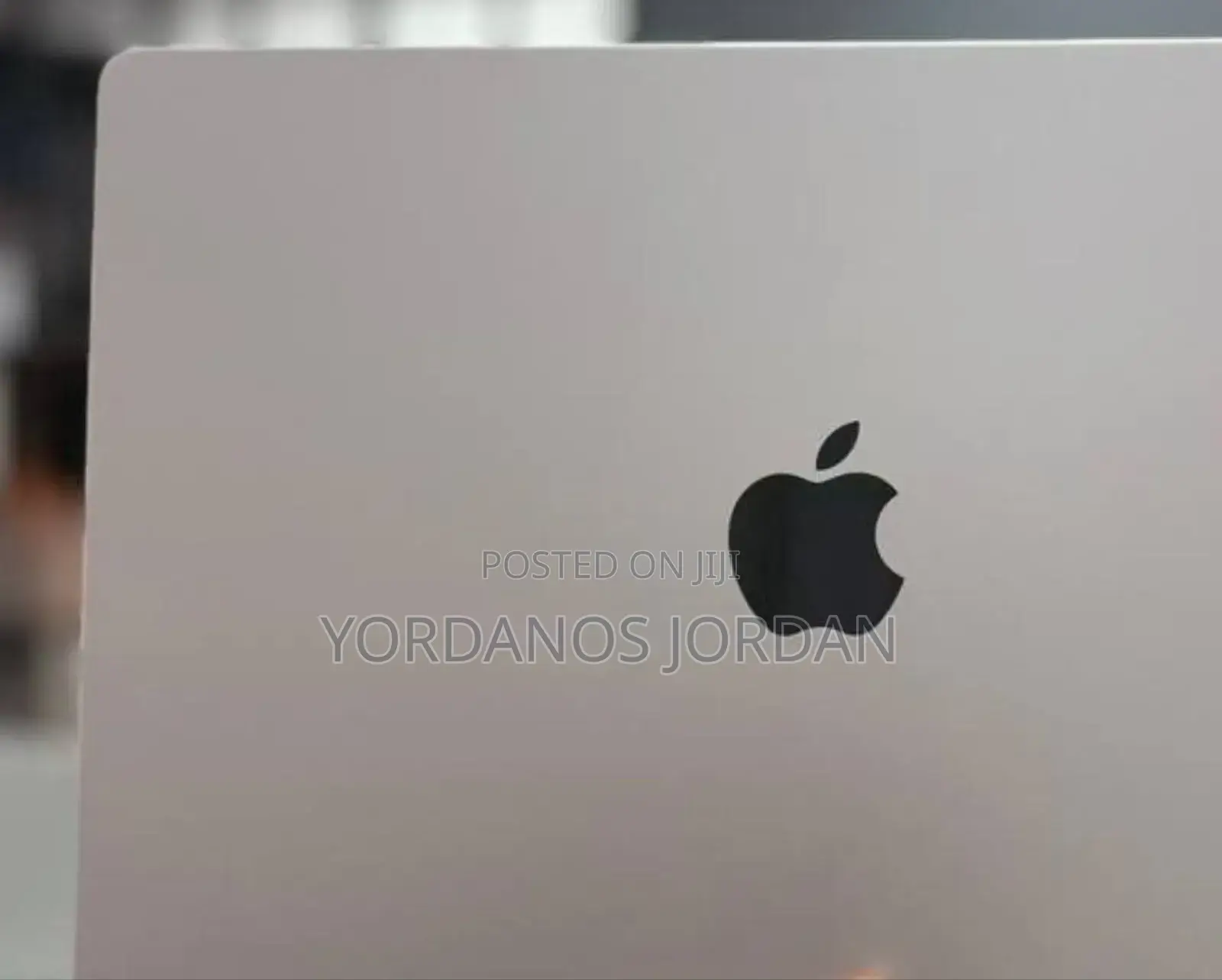 New Laptop Apple MacBook Pro 2023 M3 14-Inch 8GB Apple M3 SSD 512GB