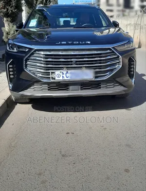 Photo - New Jetour X70 Plus 1.6 7-Seater FWD 2022 Black