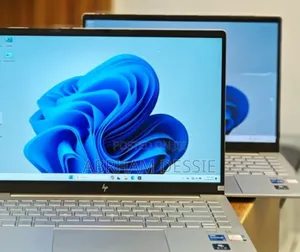 New Laptop HP 16GB Intel Core I5 SSD 1T