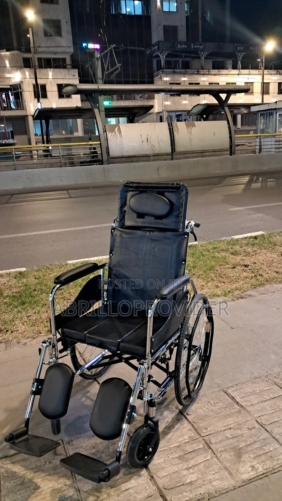 Toilet Wheelchair水手wheelchair口手wheelchair山手wheelchair山手wheelchair卜田whe