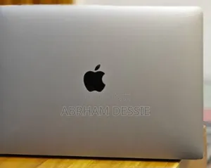 New Laptop Apple MacBook Pro 2019 16GB Intel Core I5 SSD 256GB