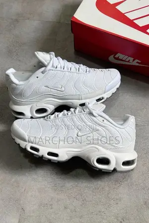 Photo - Nike Air Max Plus Tn (White)