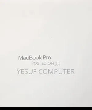 New Laptop Apple MacBook Pro 2024 M4 14-Inch 16GB Apple M4 SSD 512GB