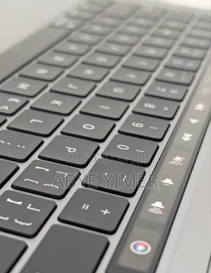 New Apple MacBook Pro Max 2023 M2 14-Inch 8GB Intel Core M SSD 512GB