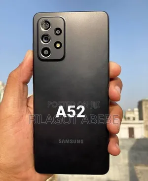 Photo - New Samsung Galaxy A52 5G 128 GB Black