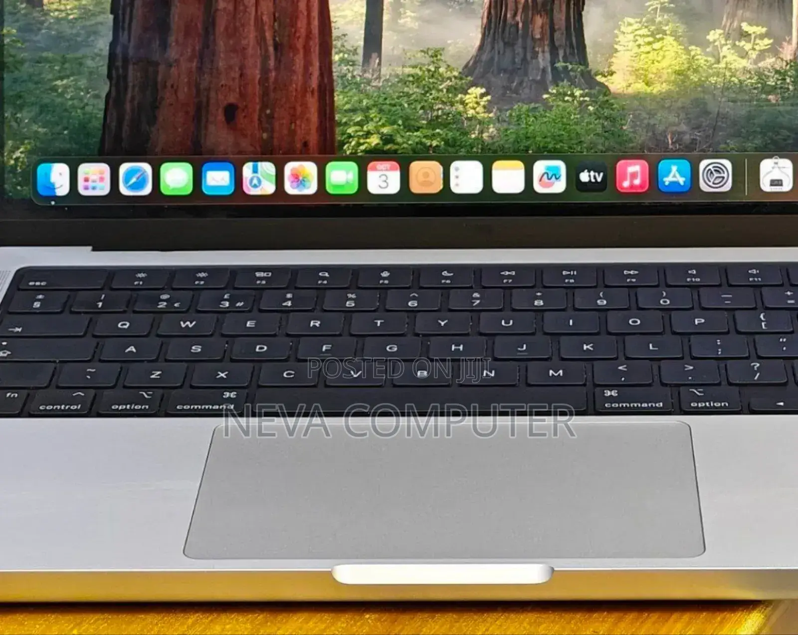 New Laptop Apple MacBook Pro 2019 32GB Apple M1 Max SSD 1T