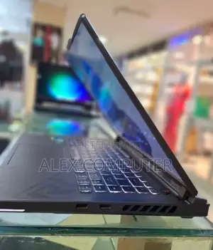 New Laptop Asus ROG Strix G16 G614 16GB Intel Core I7 SSD 1T