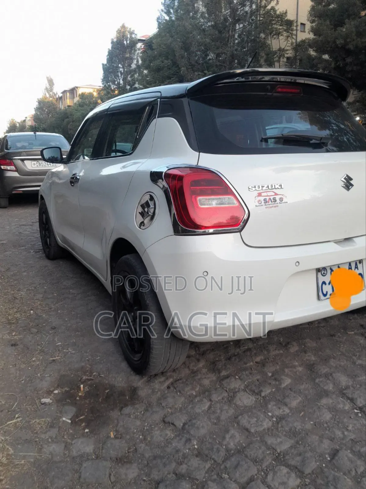 Suzuki Swift 2022 White