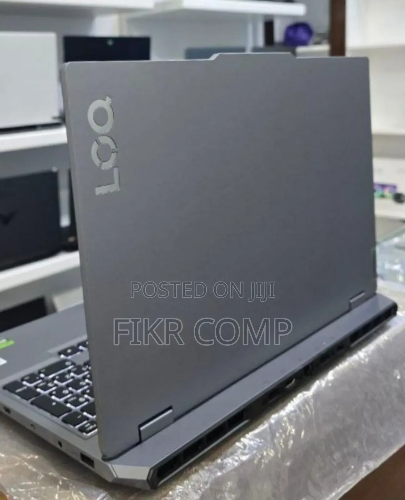 New Laptop Lenovo LOQ 15IRH8 16GB Intel Core I5 SSD 512GB