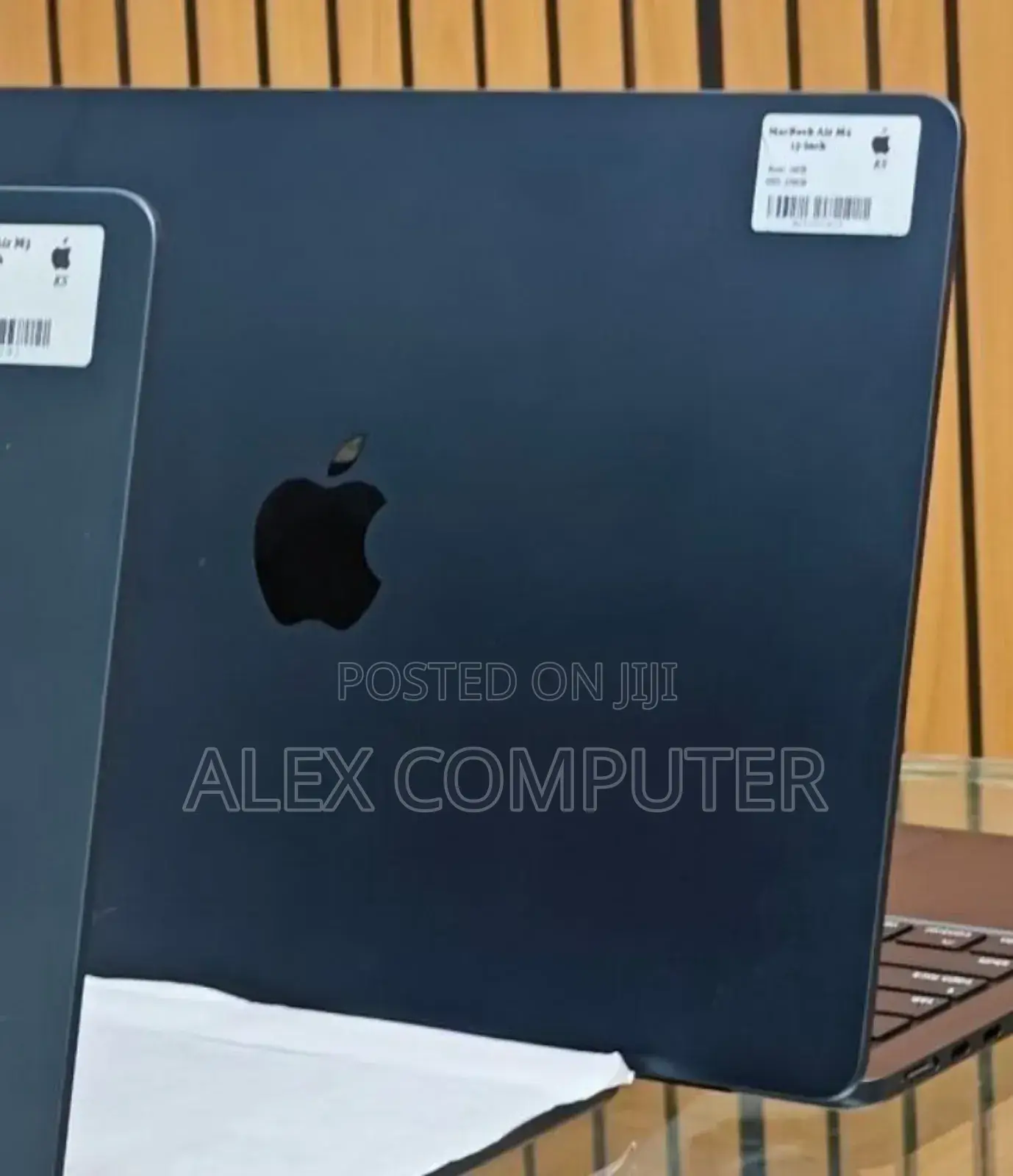 New Laptop Apple MacBook Pro 2017 16GB Apple M2 SSD 256GB