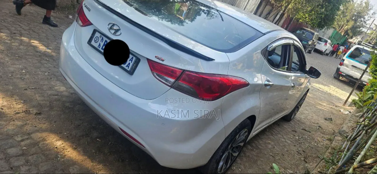 Hyundai Avante 2013 White