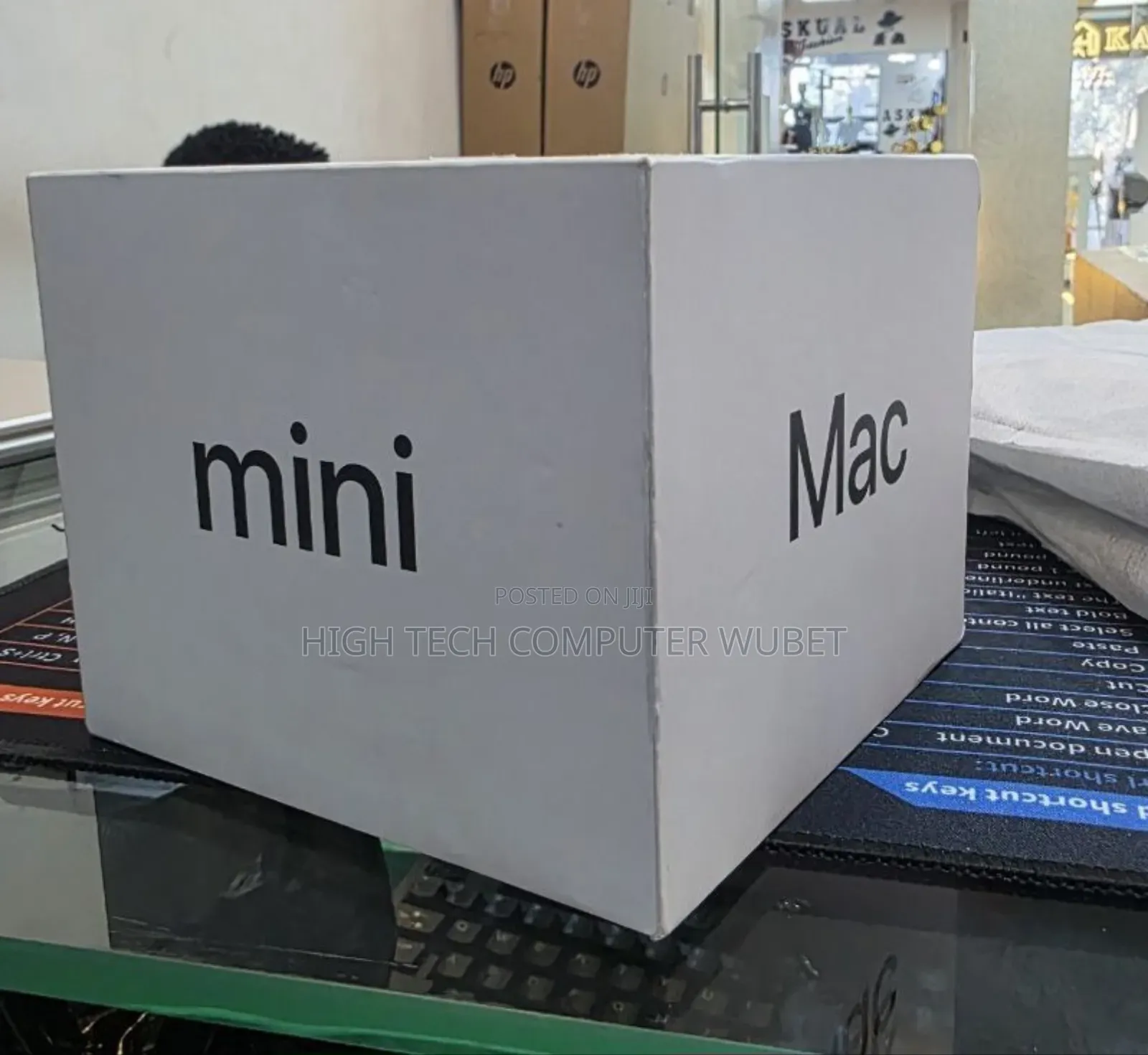 New Apple MacBook Pro 2024 M4 Pro 14-Inch 16GB Intel Core Ultra 7 1T