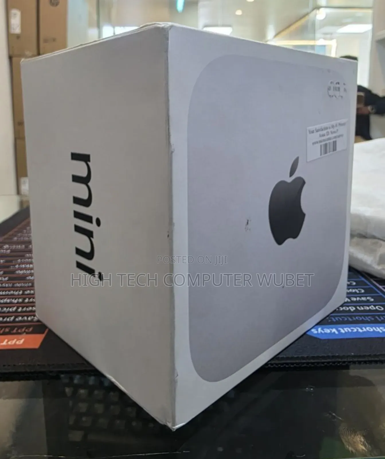 New Apple MacBook Pro 2024 M4 Pro 14-Inch 16GB Intel Core Ultra 7 1T