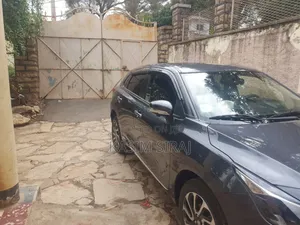 Suzuki Baleno 2022 Gray