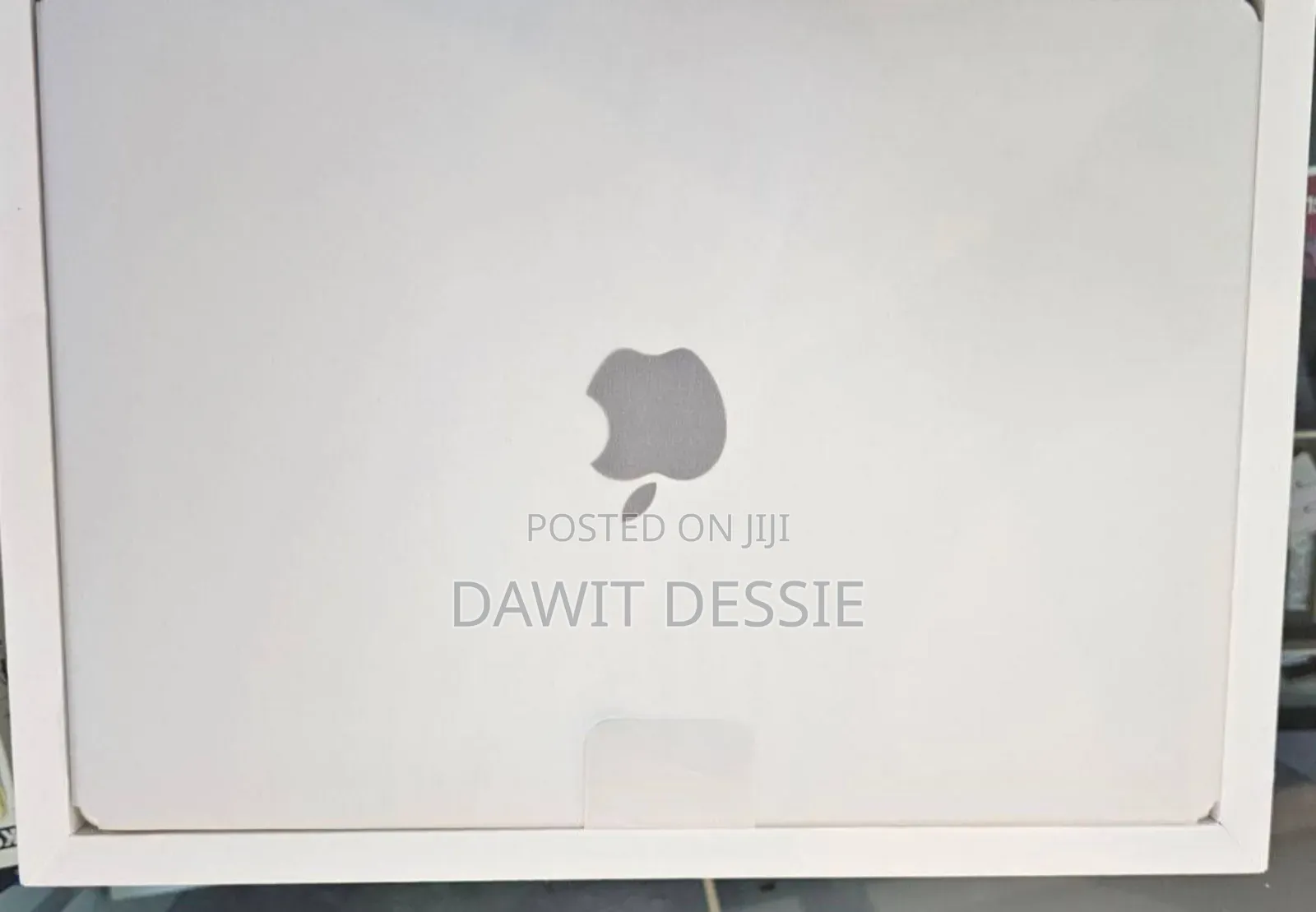 New Laptop Apple MacBook Pro 2024 M4 14-Inch 16GB Apple M4 SSD 512GB