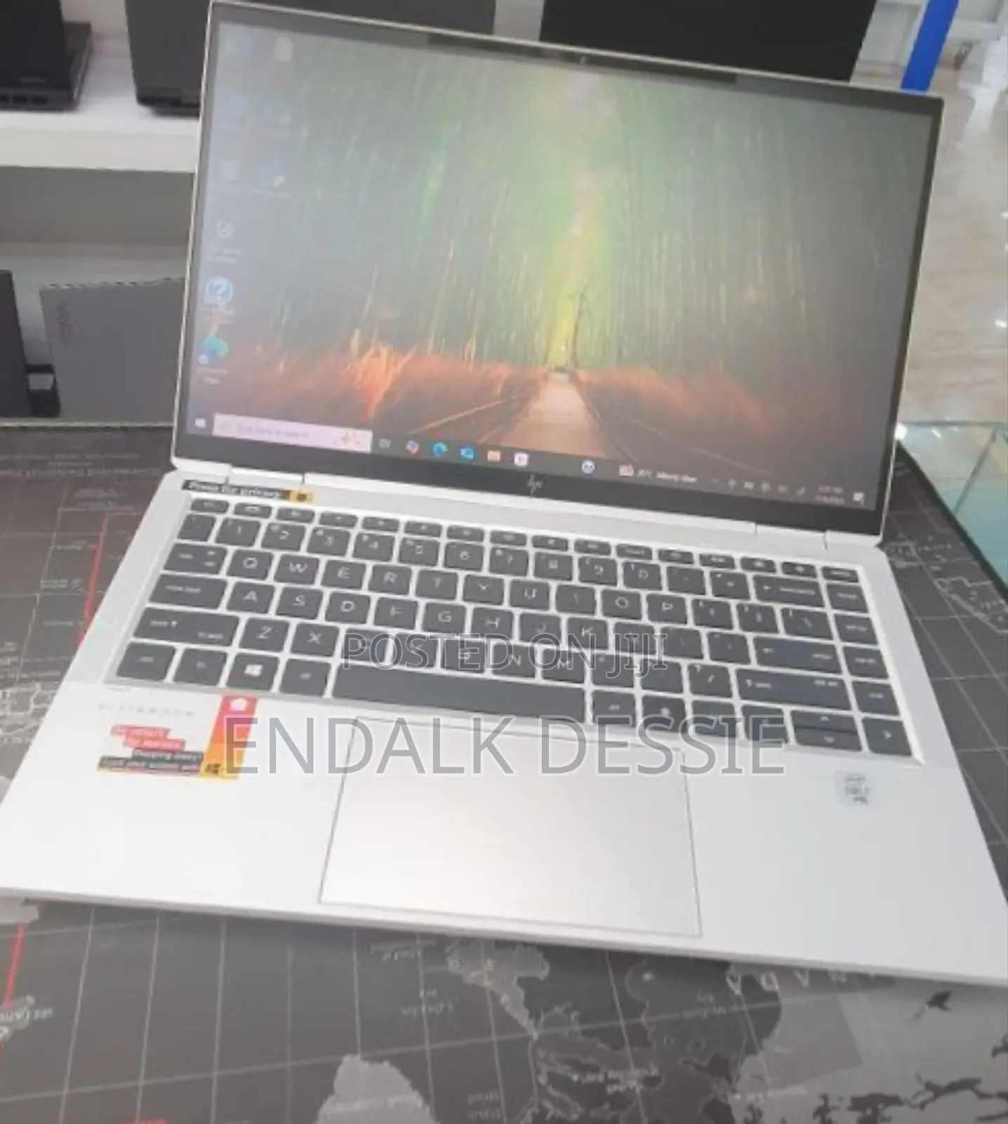 New Laptop HP EliteBook X GB Intel Core I7 SSD 512GB