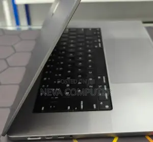 New Laptop Apple MacBook Pro 2019 64GB Apple M1 SSD 1T