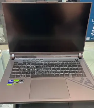 New Laptop Asus ROG Strix G15 16GB Intel Core I9 SSD 1T