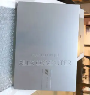 New Laptop Asus ZenBook Flip UX360UA 16GB Intel Core I7 SSD 1T