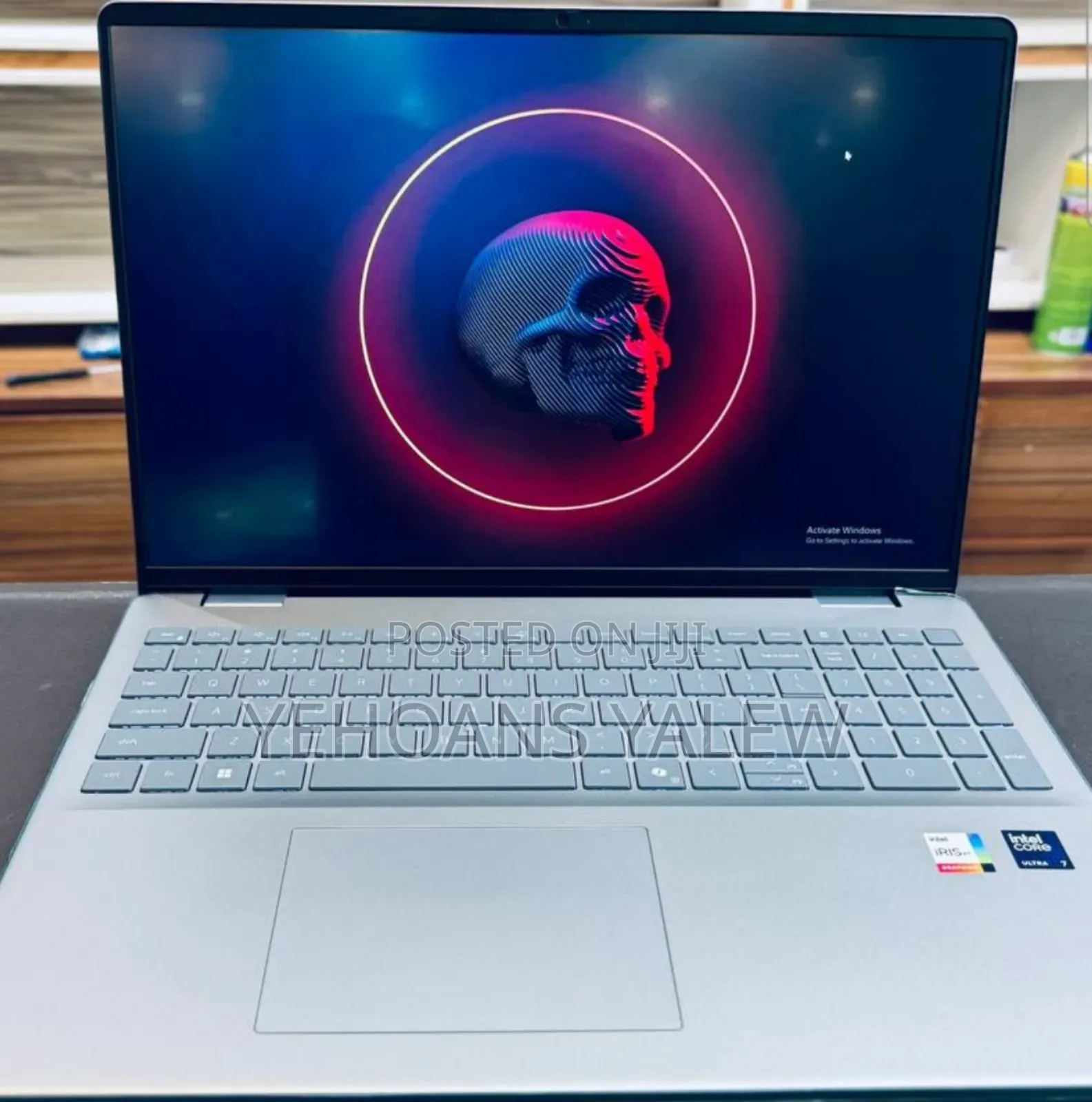 New Laptop Dell Inspiron 16 5620 16GB Intel Core Ultra 7 SSD 1T