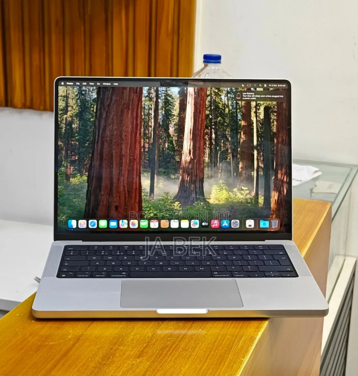 New Laptop Apple MacBook Pro M1 32GB Apple M1 Pro SSD 512GB