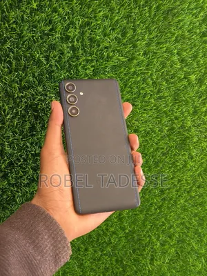 Samsung Galaxy F55 256 GB