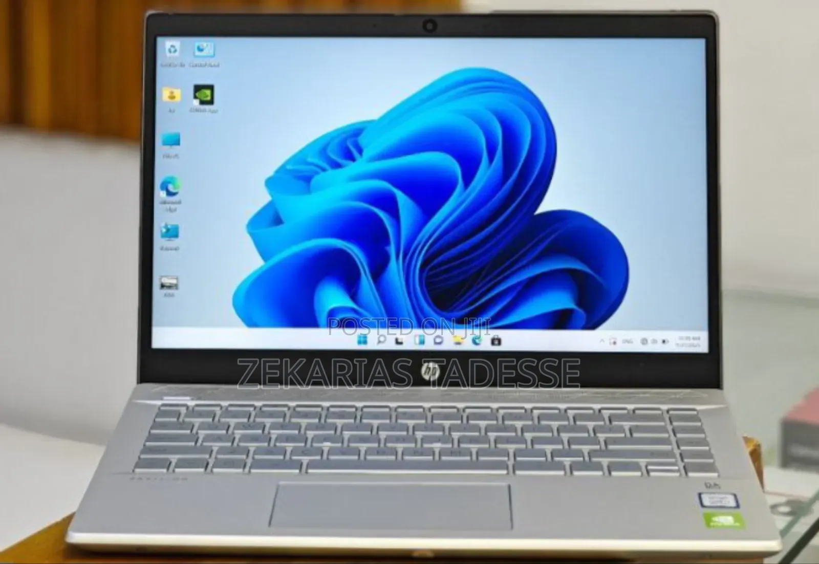 New Laptop HP Pavilion 14 8GB Intel Core I5 SSD 256GB