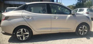Hyundai I10 2021 Gold