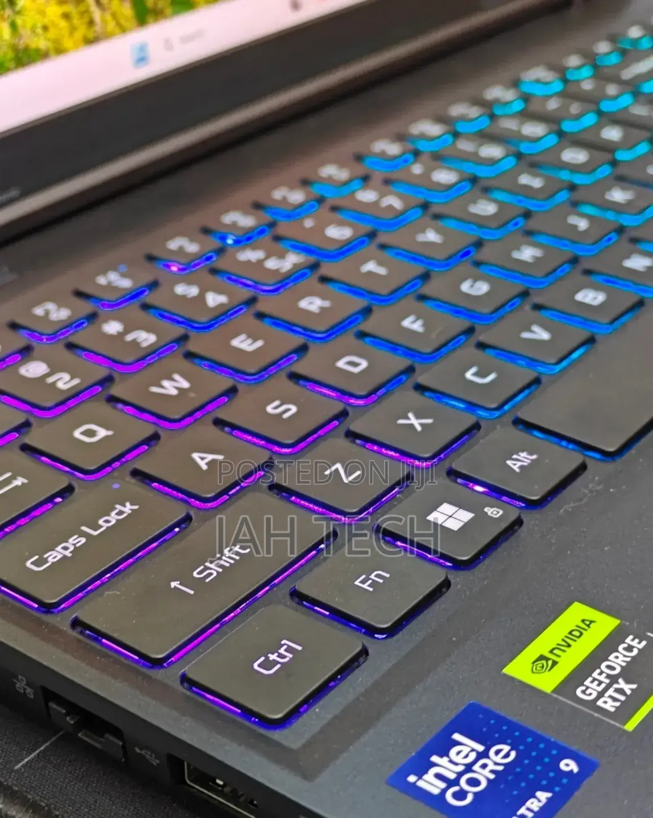 New Laptop Acer Predator Helios Neo 16 16GB Intel Core Ultra 9 SSD 1T