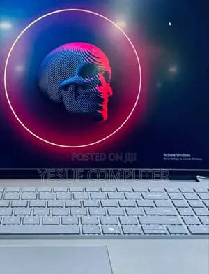 Photo - New Laptop Dell Inspiron 5640 16GB Intel Core Ultra 7 SSD 1T