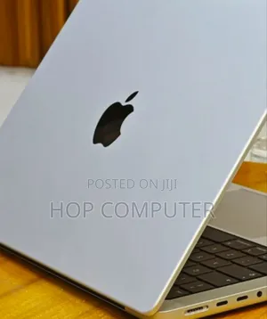 Photo - New Laptop Apple MacBook Pro M1 16GB Apple M1 Pro SSD 1T