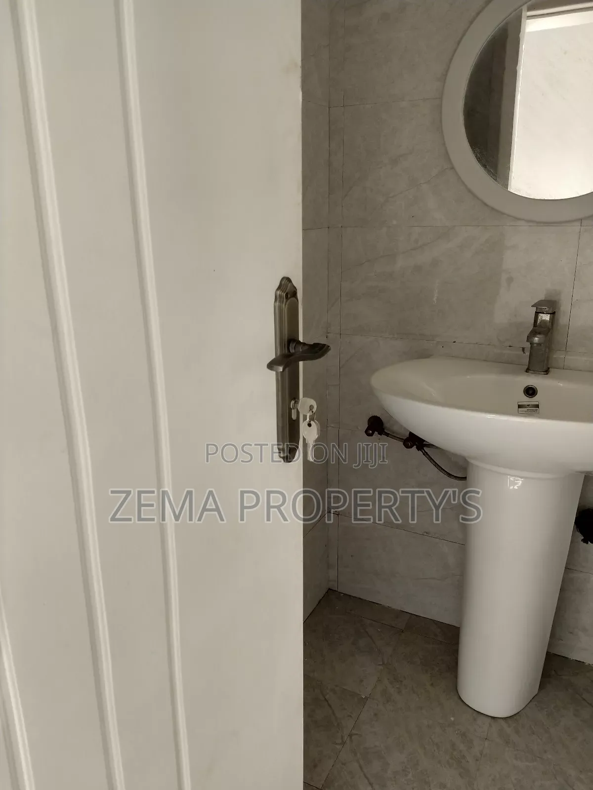 Furnished 3bdrm Apartment in Nifas Silk-Lafto for rent