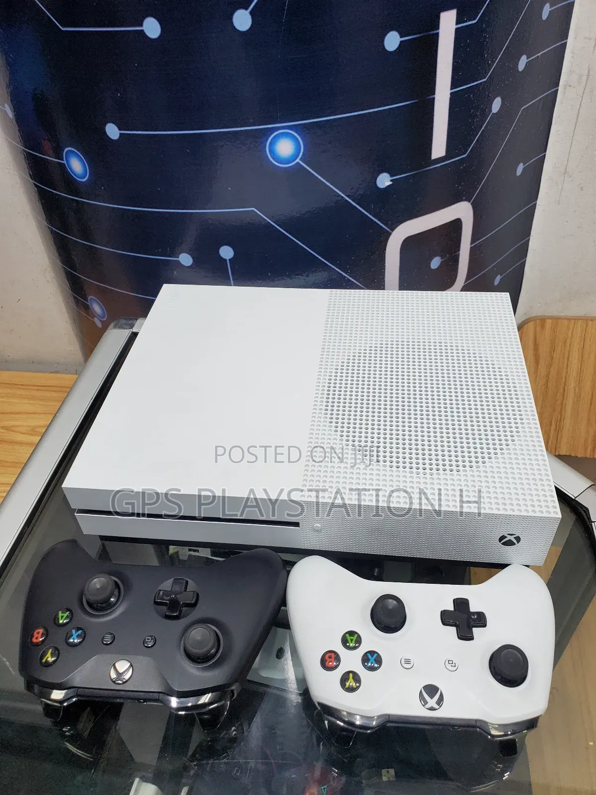 X Box One S GPS Playstation Store