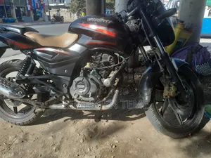 New Bajaj Pulsar 180 2020 Black