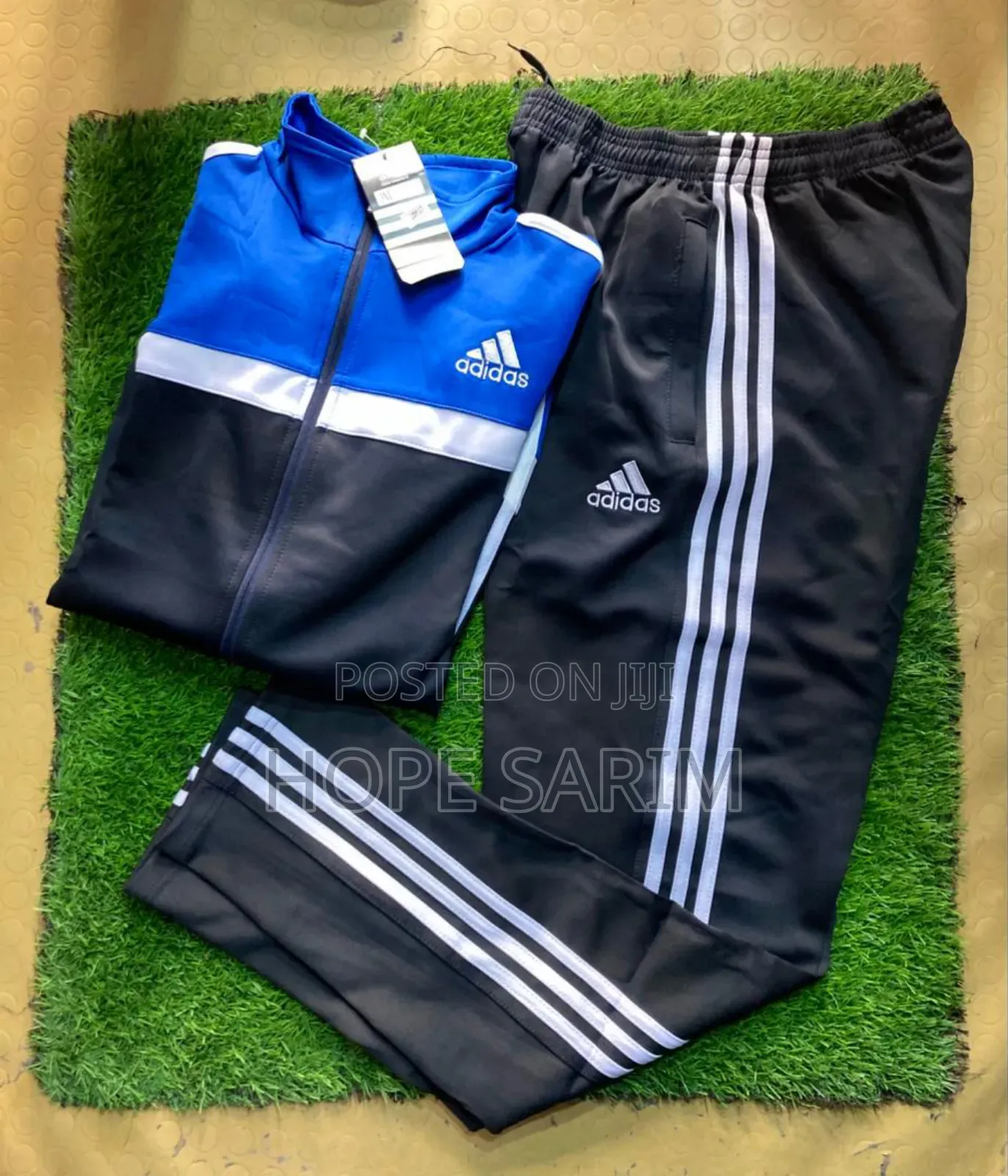 አድስ ሙሉ ቶታ Complete