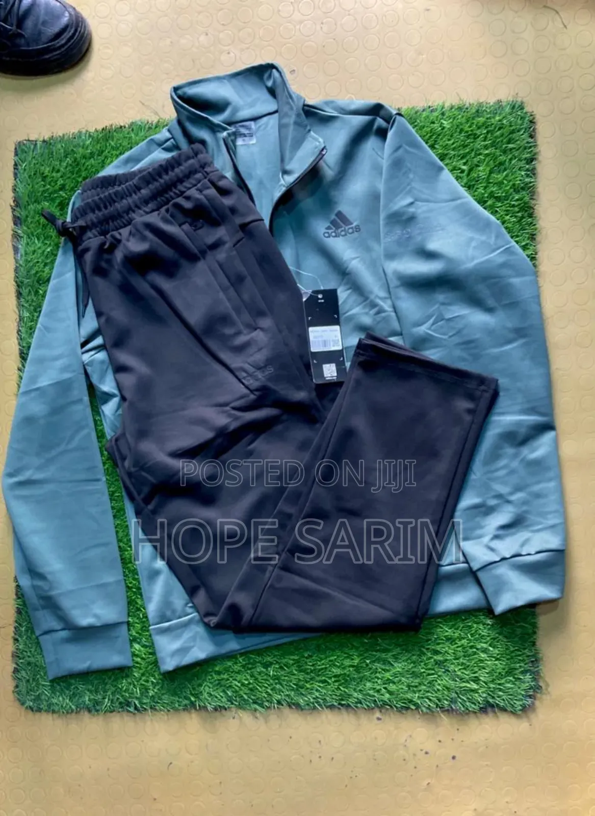 በቅርብ የገቡ ቱታ