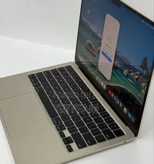 New Laptop Apple MacBook Air 2025 M4 13-Inch 16GB Apple M4 SSD 256GB