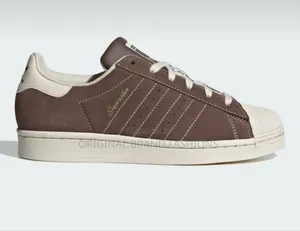 Adidas Old School