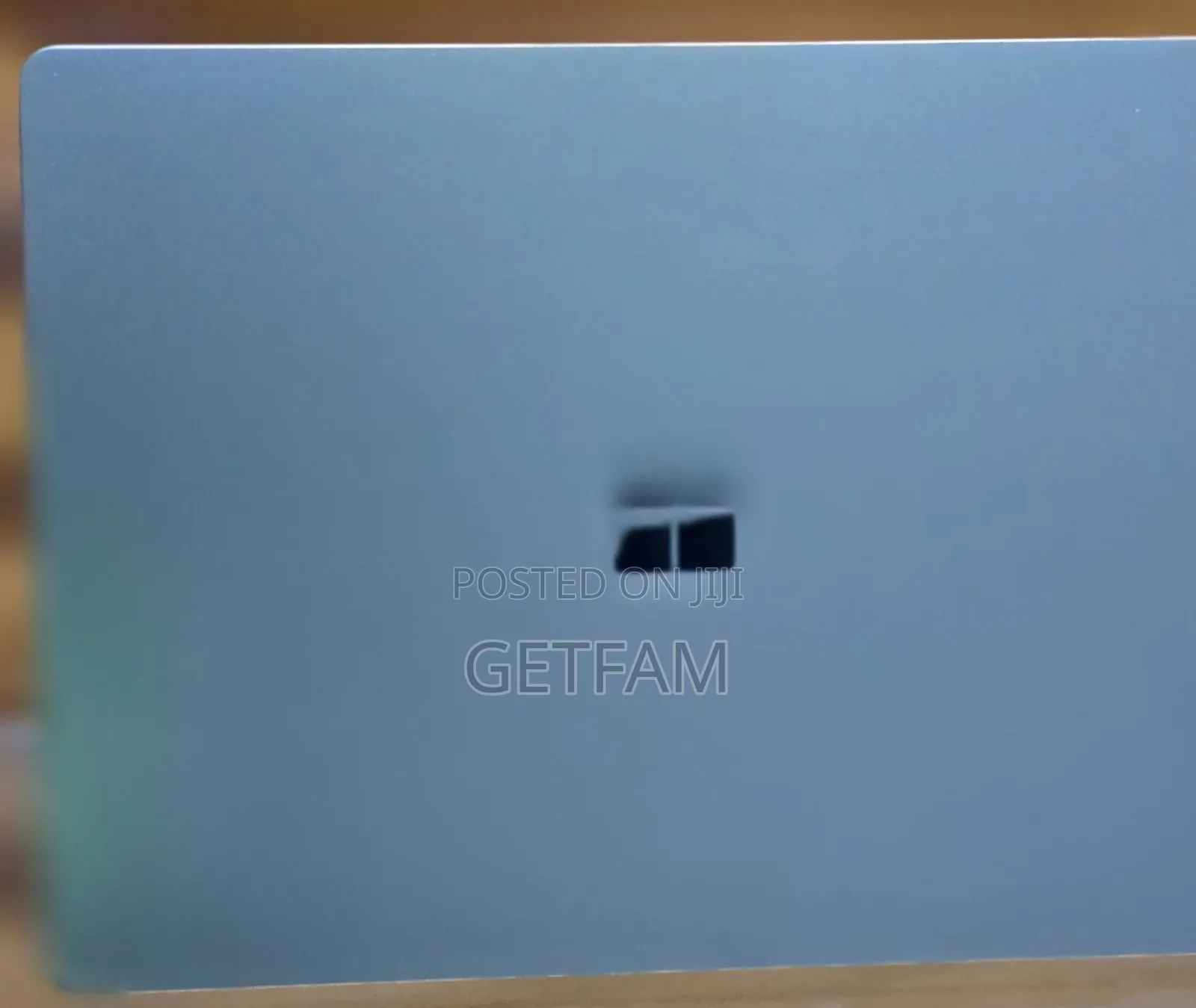 New Laptop Microsoft Surface 8GB Intel Core I5 SSD 256GB