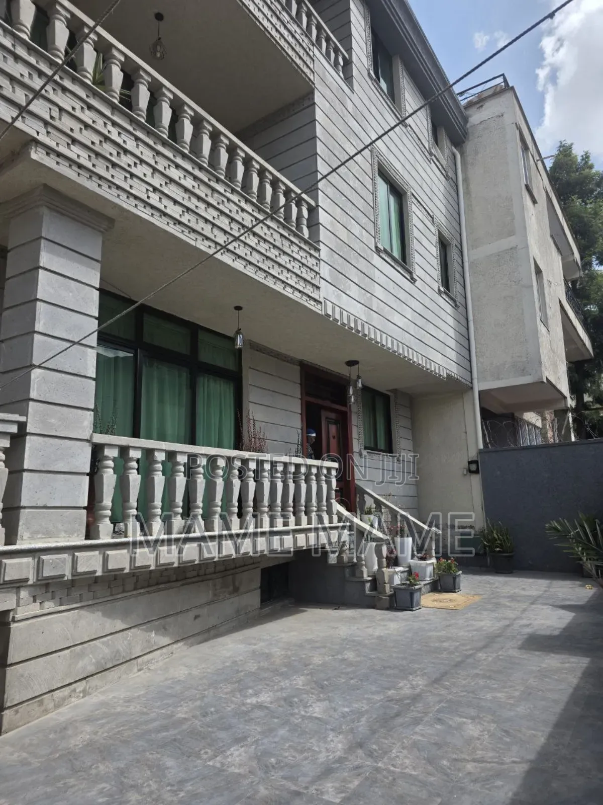 6bdrm House in Addis Abeba, Bole for sale