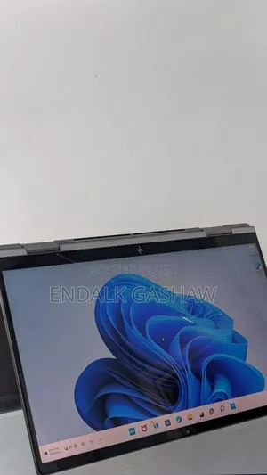 New Laptop HP Envy X360 32GB Intel Core Ultra 7 SSD 1T