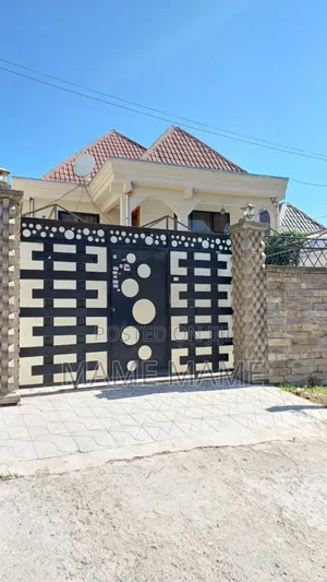 Photo - 5bdrm Villa in Addis Abeba, Bole for sale