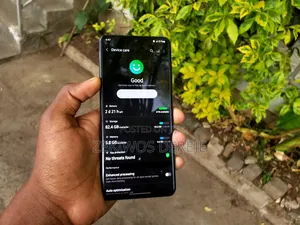 Photo - Samsung Galaxy S20 Ultra 5G 128 GB Black