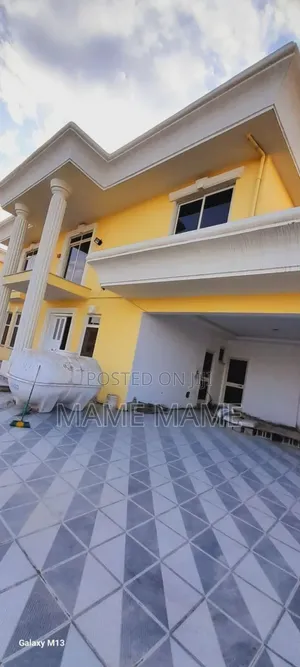 Photo - 4bdrm House in Ccd Real Esteat, Bole for sale