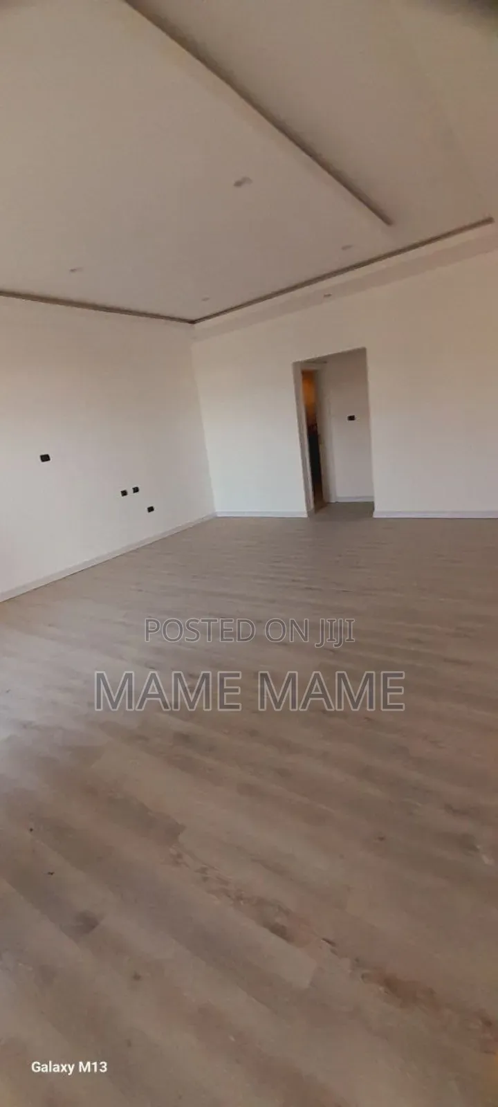 4bdrm House in Ccd Real Esteat, Bole for sale