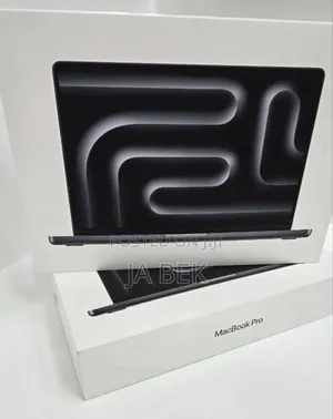 New Apple Macbook Pro 2025 M5 14-Inch 16GB Apple M4 Pro SSD 512GB