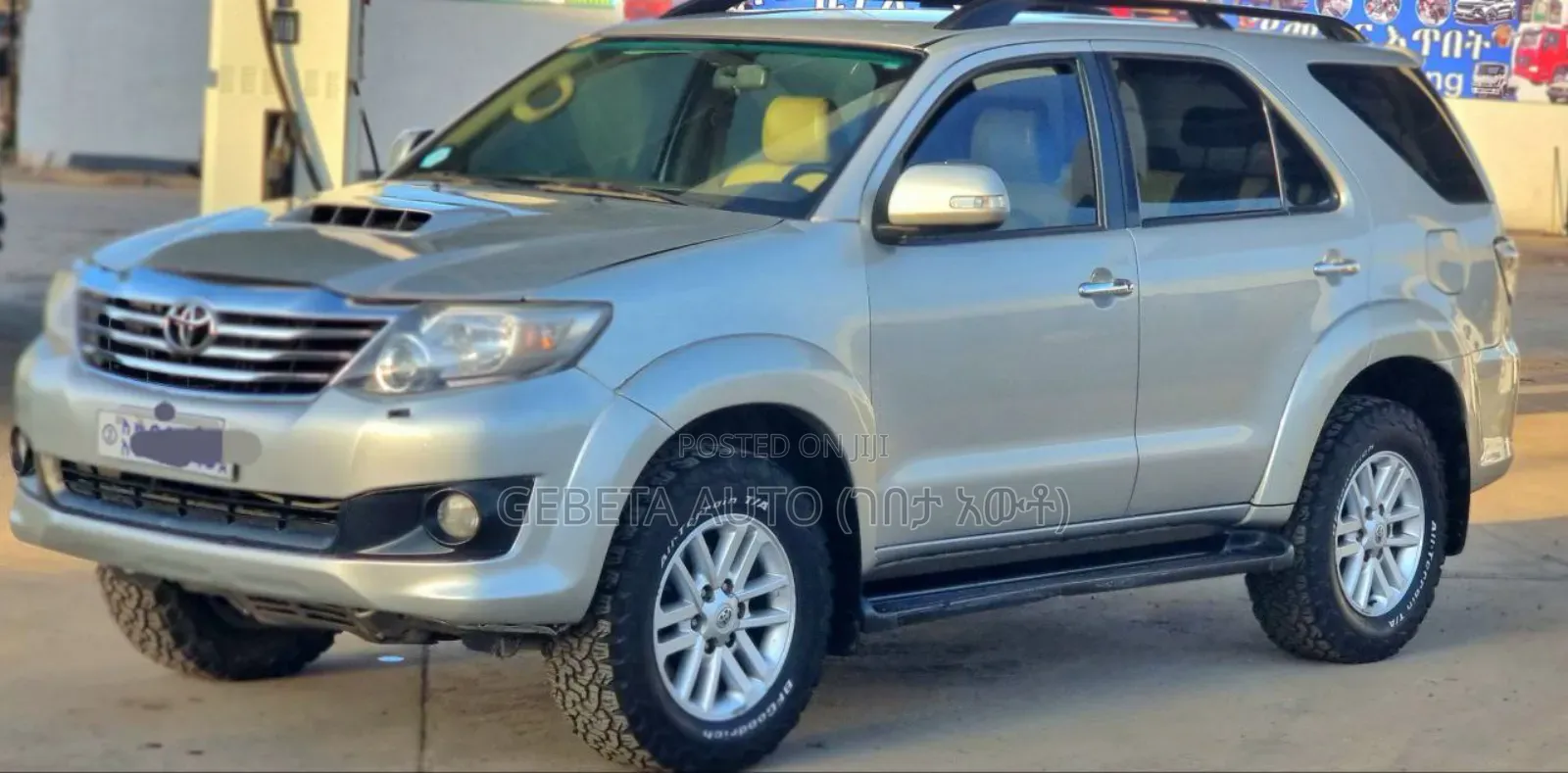 Toyota Fortuner 2013