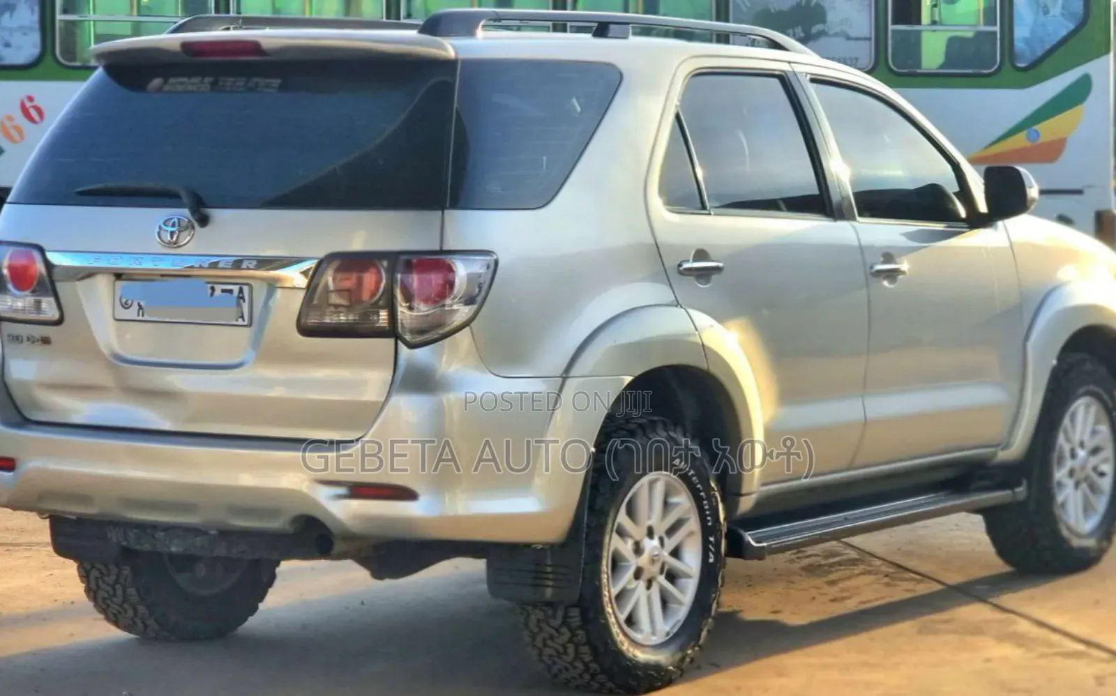 Toyota Fortuner 2013