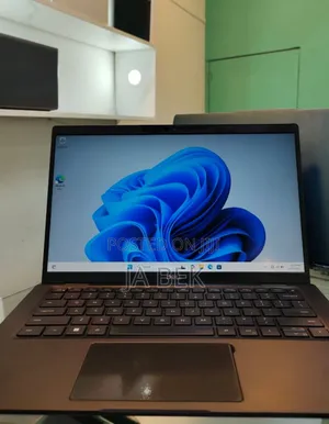 New Laptop Dell Latitude 5310 16GB Intel Core I7 SSD 512GB